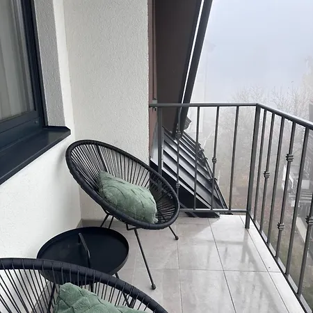 Appartement Woodland Strawberry In Titova - *