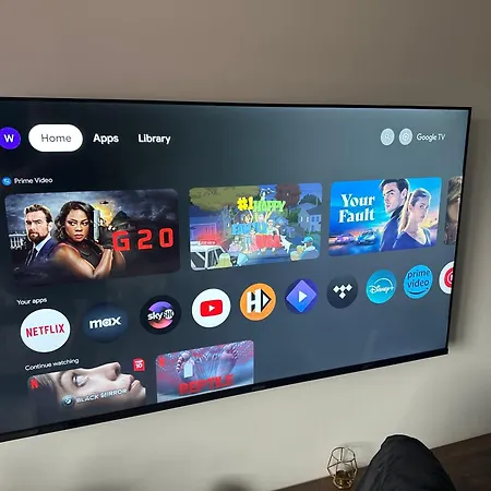 Woodland Strawberry - Titova アパート