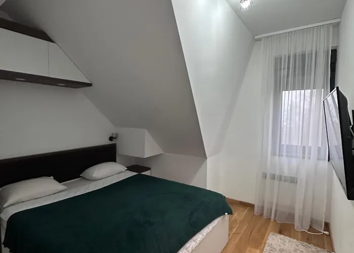 아파트 Woodland Strawberry - Titova 즐라티보