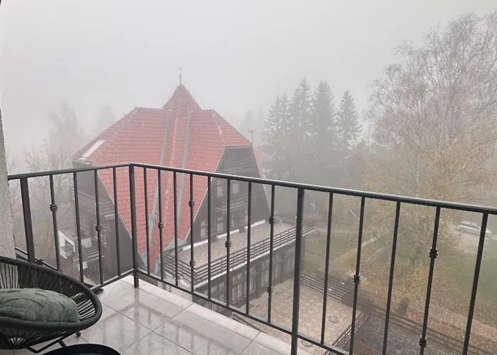 Woodland Strawberry - Titova *