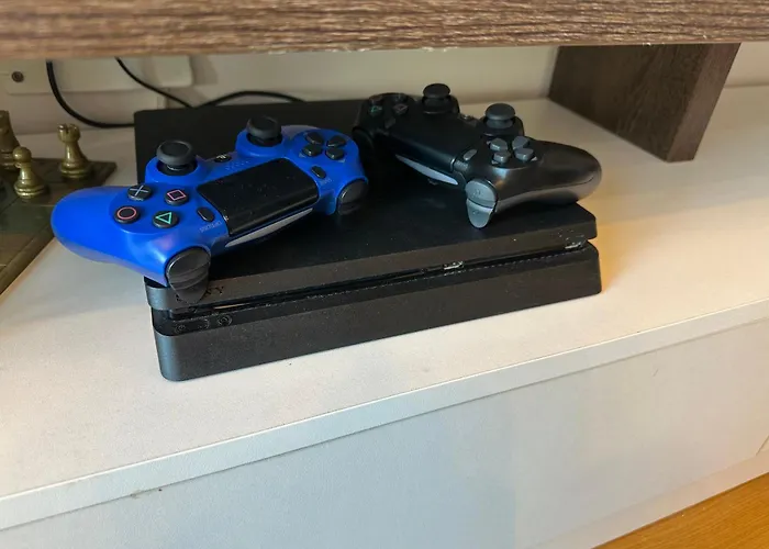 Woodland Strawberry - Titova